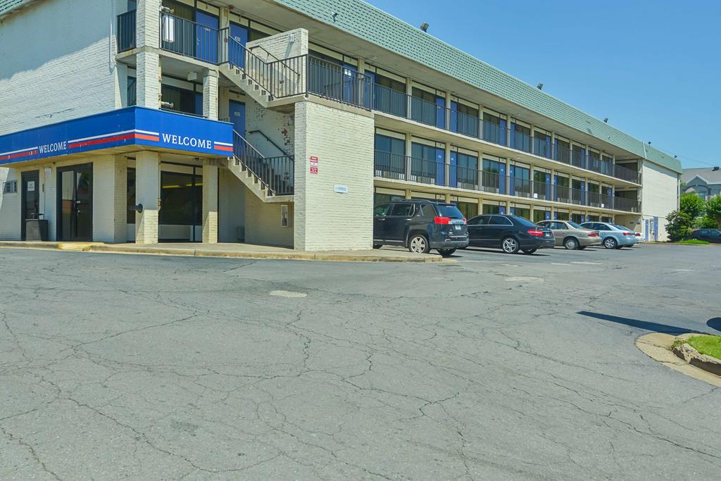 Motel 6-Little Rock, Ar - West Exterior foto